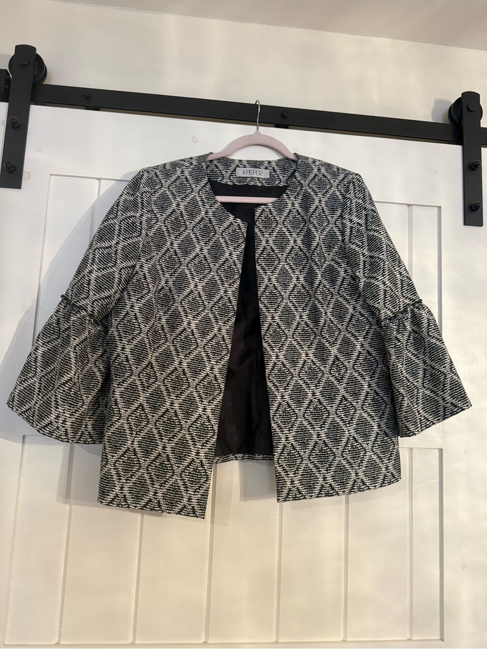Kasper Black & White Diamond-Pattern Cropped Bell-Sleeve Jacket